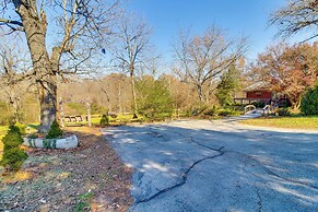 Hot Tub + Family Reunion: Spacious Retreat!