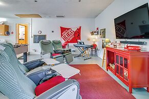 Hot Tub + Family Reunion: Spacious Retreat!