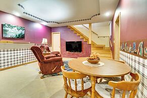 Hot Tub + Family Reunion: Spacious Retreat!