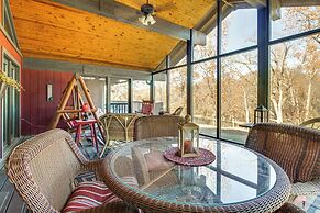 Hot Tub + Family Reunion: Spacious Retreat!