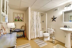 Hot Tub + Family Reunion: Spacious Retreat!