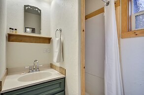 Hike, Ski & Explore: Rhododendron Forest Retreat!