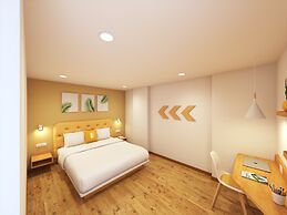 Bloom Hotel - DLF Road Gachibowli