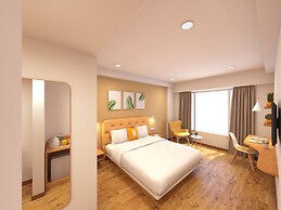 Bloom Hotel - DLF Road Gachibowli