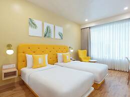 Bloom Hotel - DLF Road Gachibowli