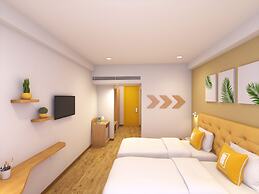 Bloom Hotel - DLF Road Gachibowli