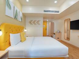 Bloom Hotel - DLF Road Gachibowli