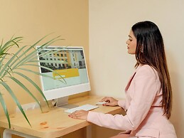 Bloom Hotel - DLF Road Gachibowli