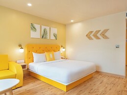 Bloom Hotel - DLF Road Gachibowli