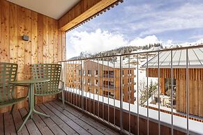 Superior Lodge With Balcony