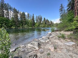 Riverside Loft Suite 1 Bedroom Home