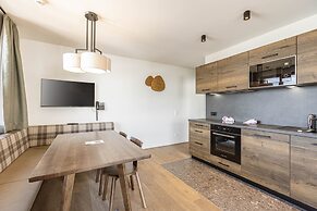 Charming Lodge With Finnish Sauna