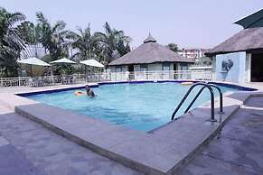 Hemas Hotel and Apartment