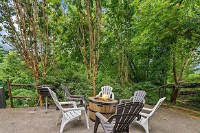 Triple Mountain View Stunning 4 BDR Cabin w/ Private Hot Tub, Game Roo