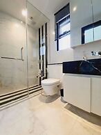 D1MENSION Luxury Apartment City Center