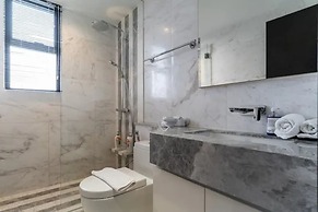 D1MENSION Luxury Apartment City Center