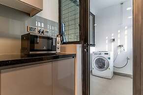 D1MENSION Luxury Apartment City Center