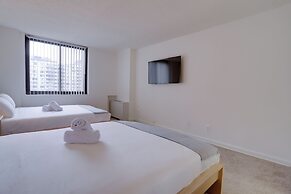 Convenient Apt Near Airport