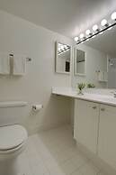 Convenient Apt Near Airport