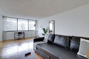 Convenient Apt Near Airport