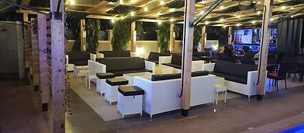 Class Suites Hotel and Apartment