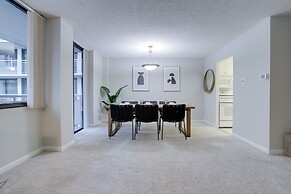 Modern Apt Near Airport & Metro