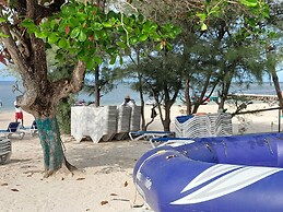 Blue Turquoise Sea Villa
