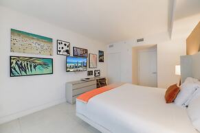 Ocean View Condo Near the Beach