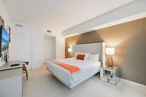 Ocean View Condo Near the Beach