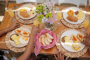 Tiny Village Cartagena Boutique Resort