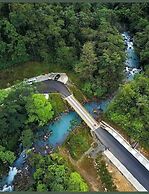 Cabinas El Pilon Rio Celeste