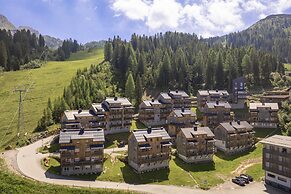 Spacious Chalet Near ski Area