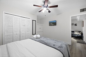 Enjoy a Cozy Stay in Miami House