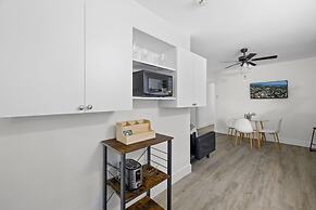 Enjoy a Cozy Stay in Miami House