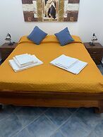 Smiles & Sunsets - Mrs Habana