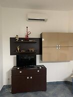 Smiles & Sunsets - Mrs Habana