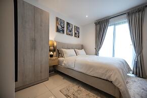 Loxwood Apartment