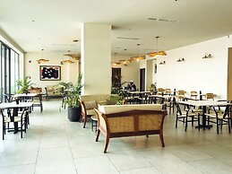 Loxwood Apartment