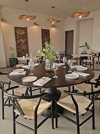 Loxwood Apartment