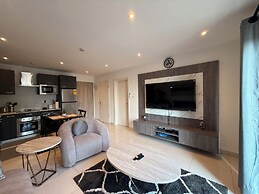 Loxwood Apartment