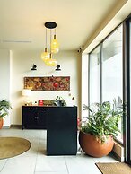 Loxwood Apartment