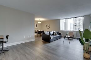 Crystal City Apt for Business Travelers