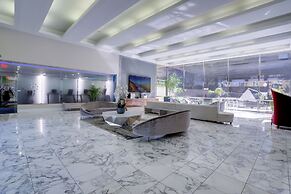 Crystal City Apt for Business Travelers