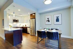 Walkable DC View Apartments