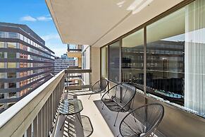 Walkable DC View Apartments