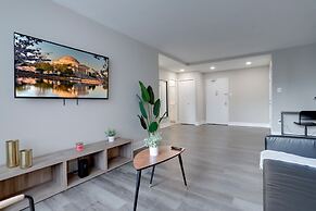 Walkable DC View Apartments