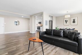 Walkable DC View Apartments