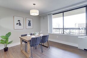 Walkable DC View Apartments