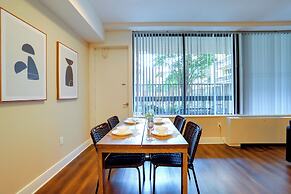 Walkable DC View Apartments