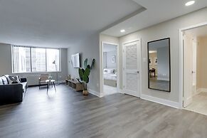 Walkable DC View Apartments